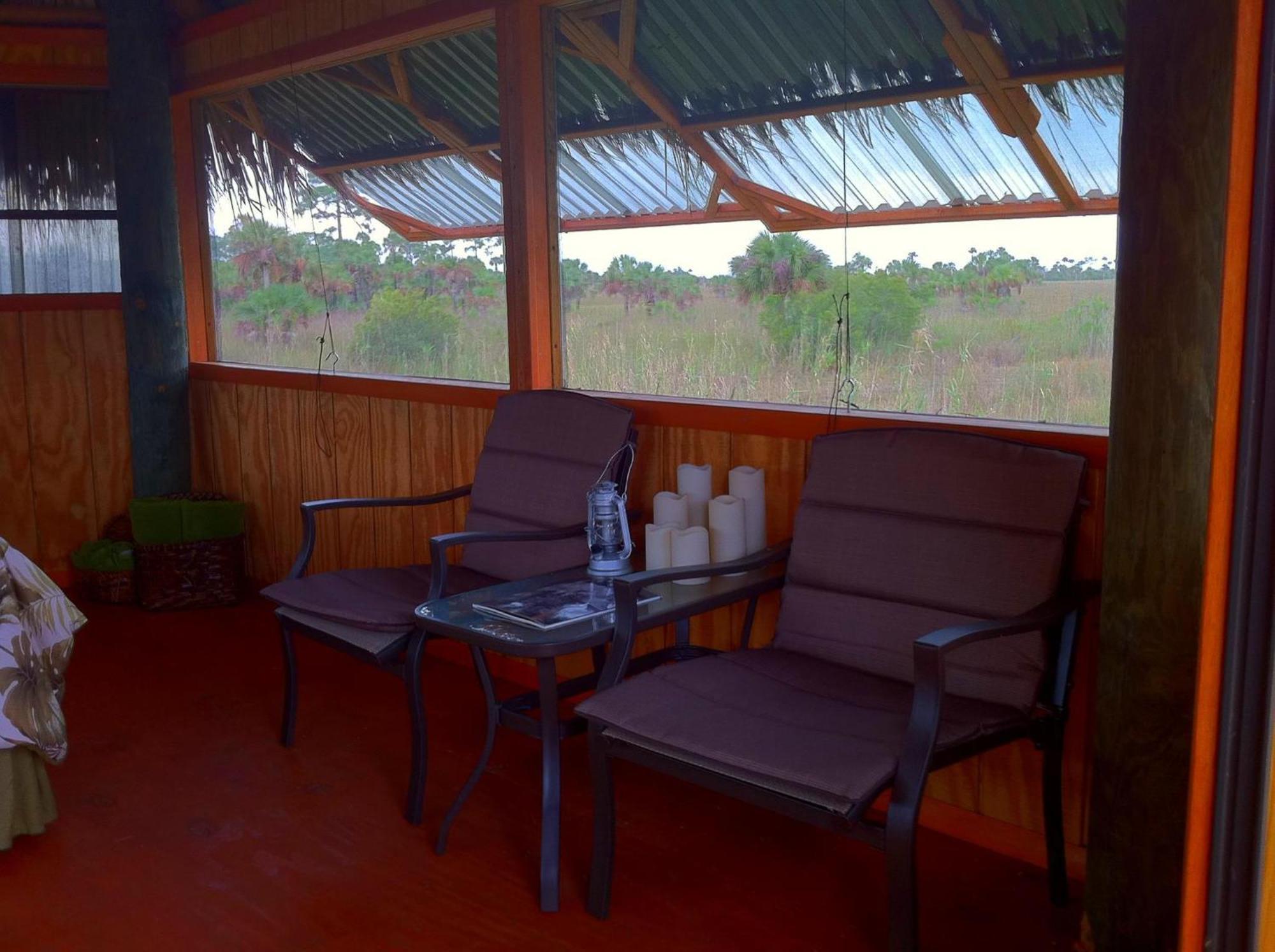 Everglades Chickee Cottage & Bungalow - Ochopee Eksteriør billede