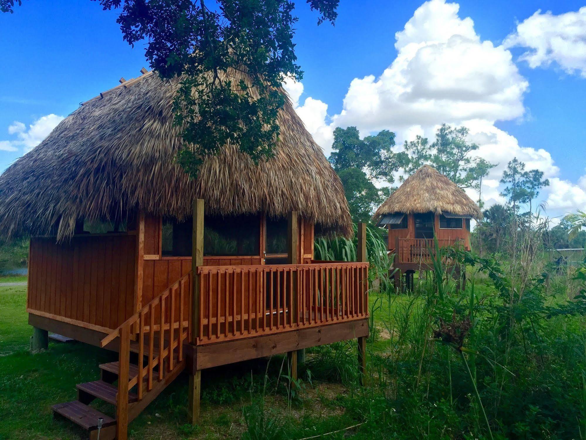 Everglades Chickee Cottage & Bungalow - Ochopee Eksteriør billede